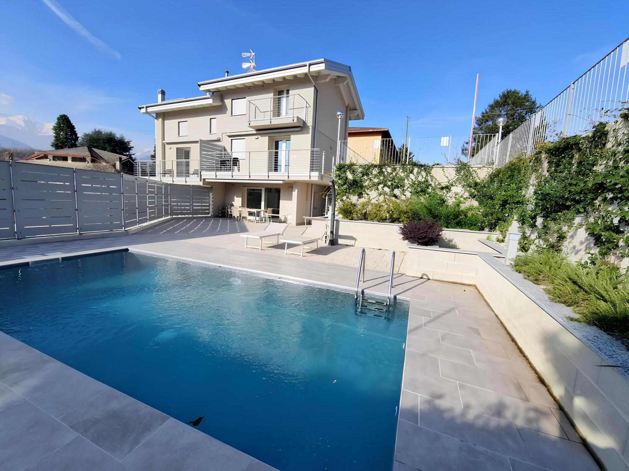 Villa Claudia With Private Pool Коліко Екстер'єр фото