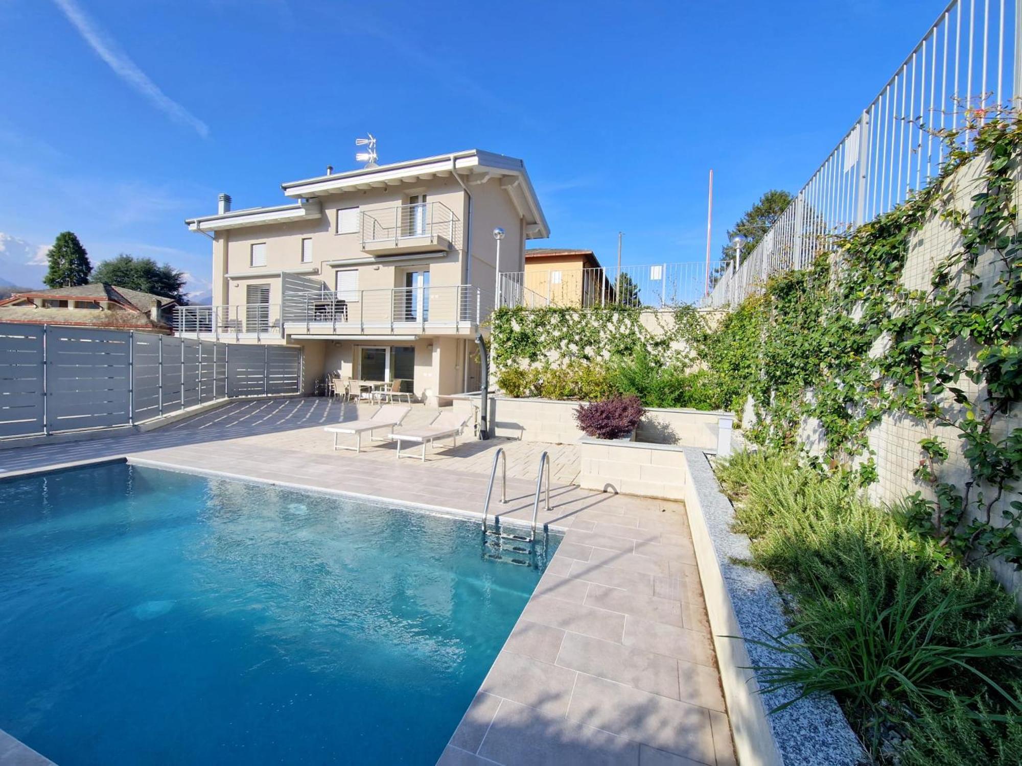 Villa Claudia With Private Pool Коліко Екстер'єр фото